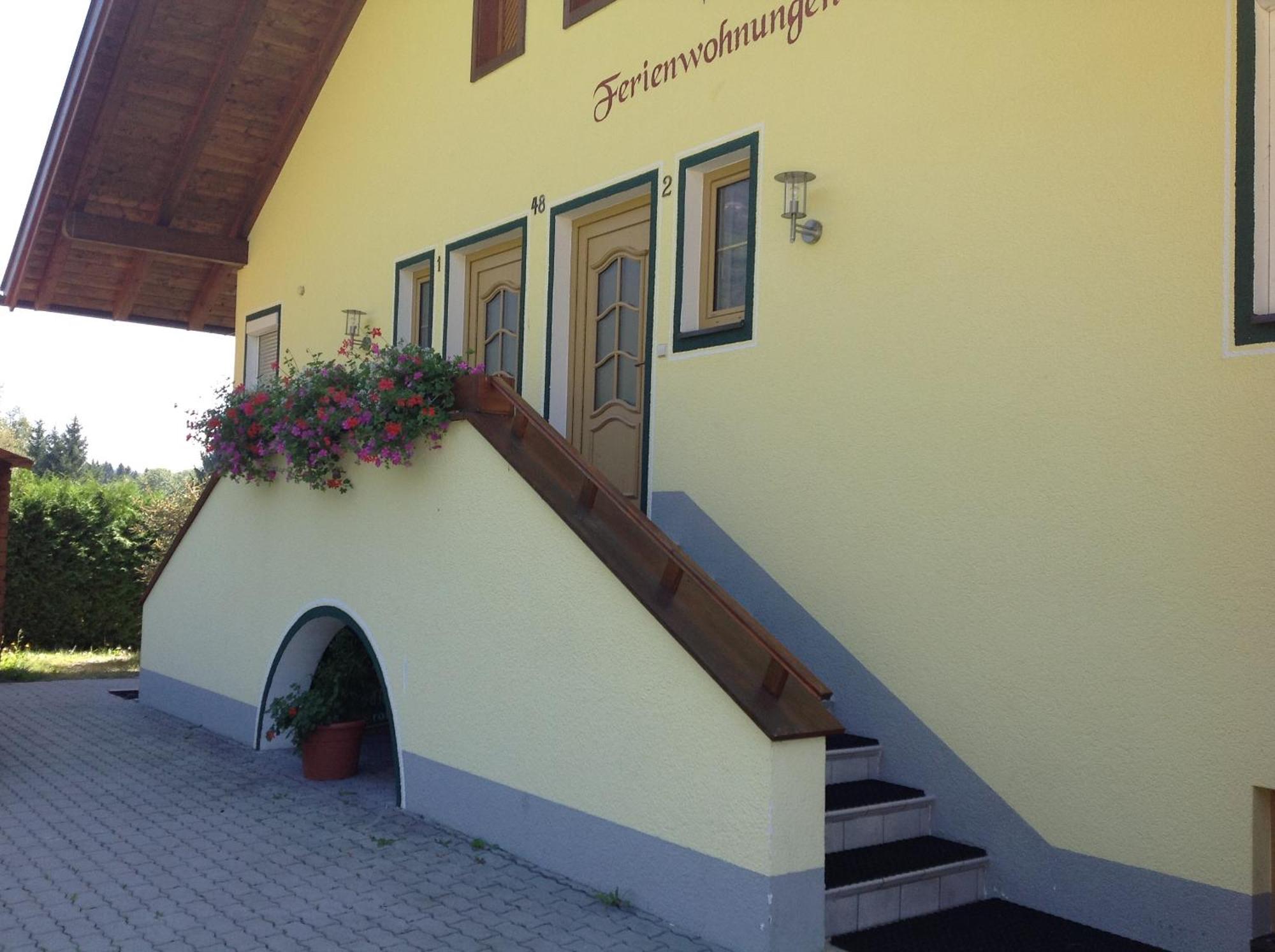 Hotel Landhaus Tirol Presseggersee Zewnętrze zdjęcie